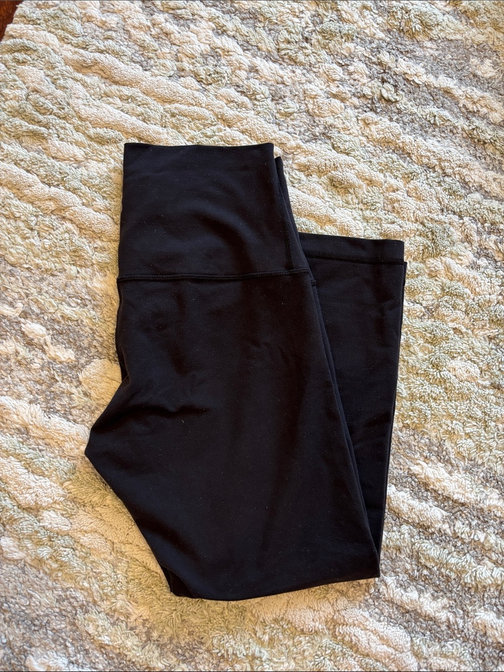 lululemon athletica Black High-Rise Leggings cropped